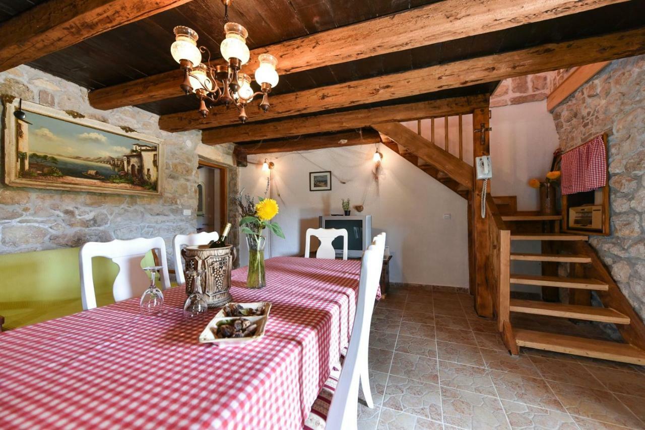 Romantic Pet Friendly House Orhideja - By Tourist Agency Leut Vila Privlaka  Exterior foto